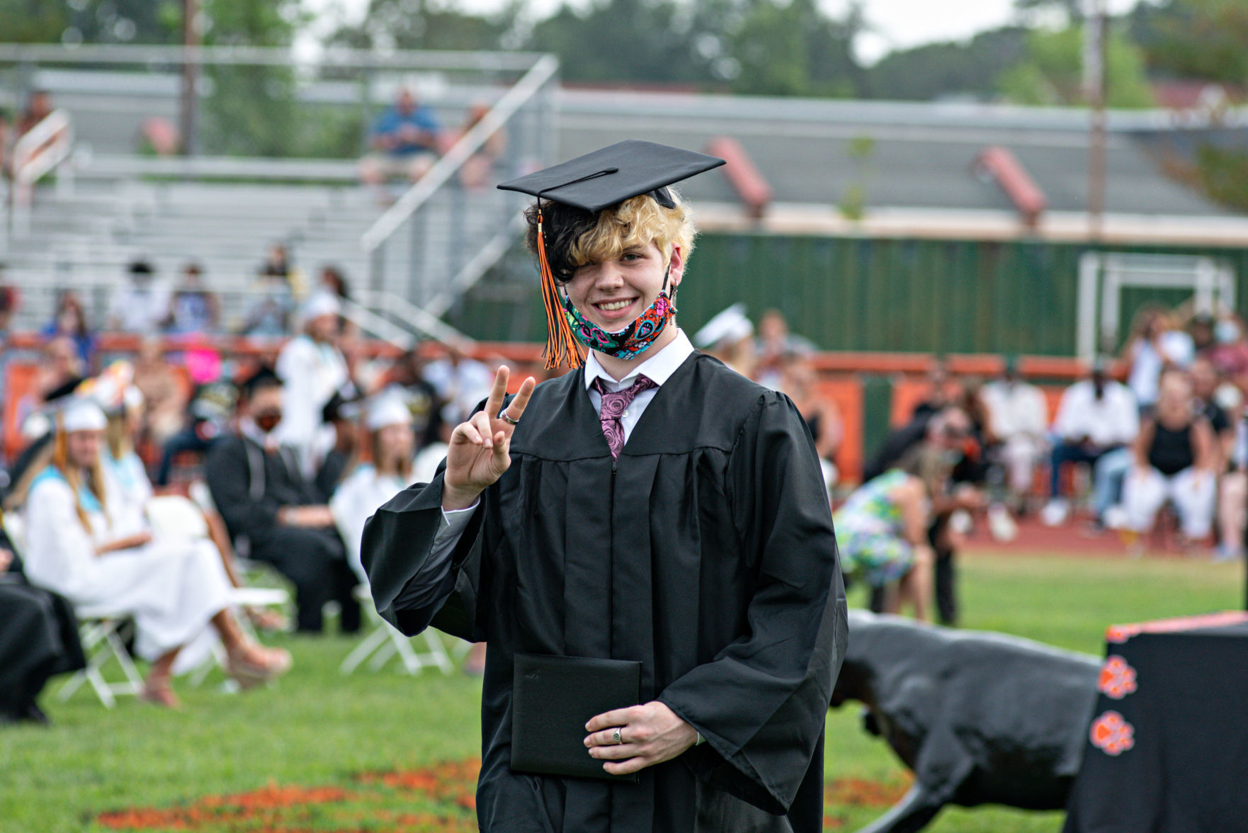070820_nws_middlegrad